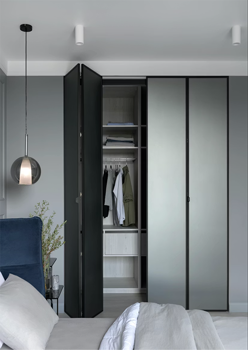 Photo d'un dressing sur mesure réalisé par Rascle Agencement à Vorey